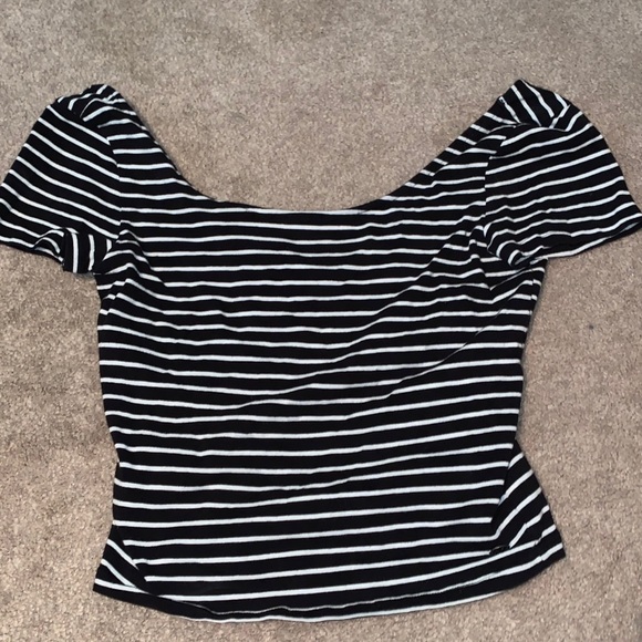 Striped crop top - Picture 1 of 1